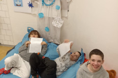 Tyden-zakonceny-vysvedcenim-7