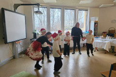 Vanocni-druzinove-akce-3